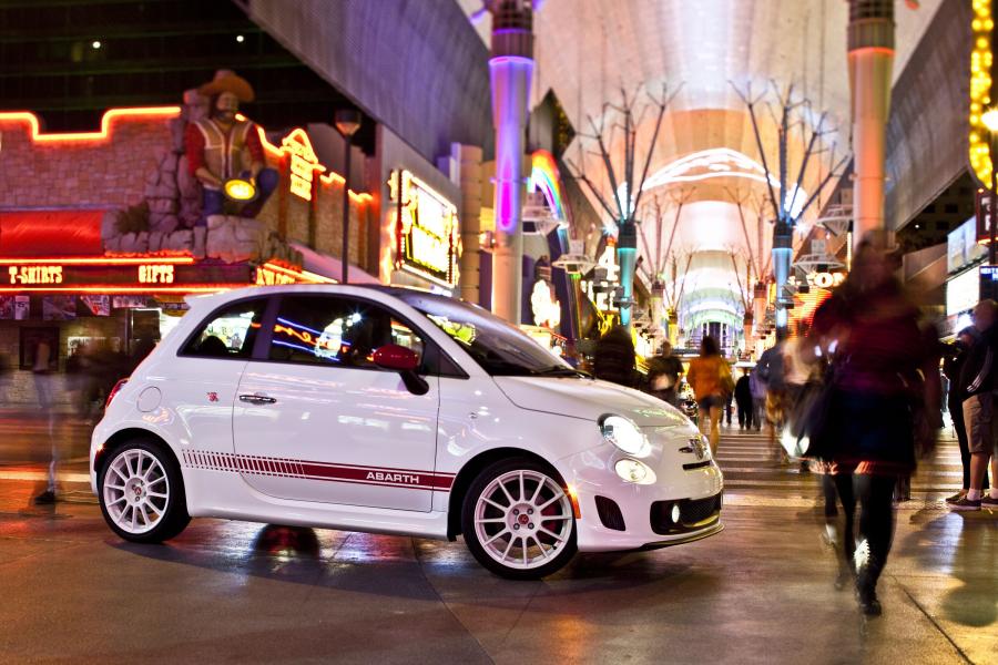  Abarth 500 2012 года  (NA) (фото 35 из 75)